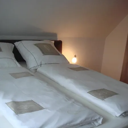 Apartament Ferien- Messewohnung Naehe Koeln-messe Flughafen Bonn Rösrath