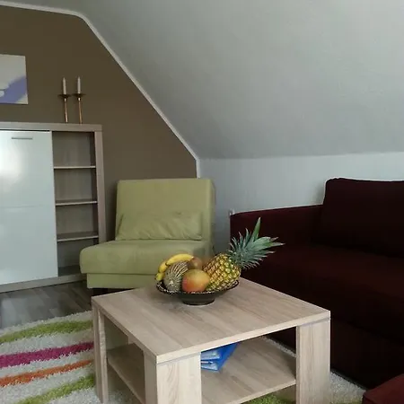 Ferien- Messewohnung Naehe Koeln-messe Flughafen Bonn 罗斯拉特