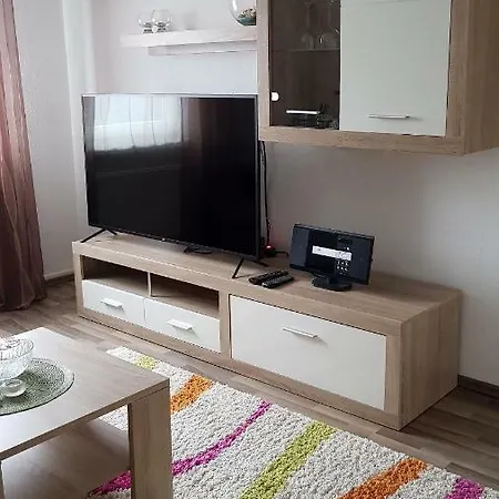 Ferien- Messewohnung Naehe Koeln-messe Flughafen Bonn