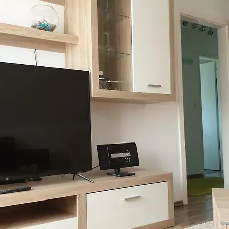 Ferien- Messewohnung Naehe Koeln-messe Flughafen Bonn レスラート