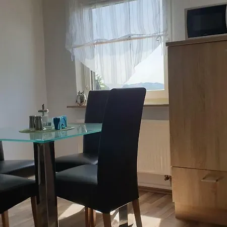 Ferien- Messewohnung Naehe Koeln-messe Flughafen Bonn Appartamento