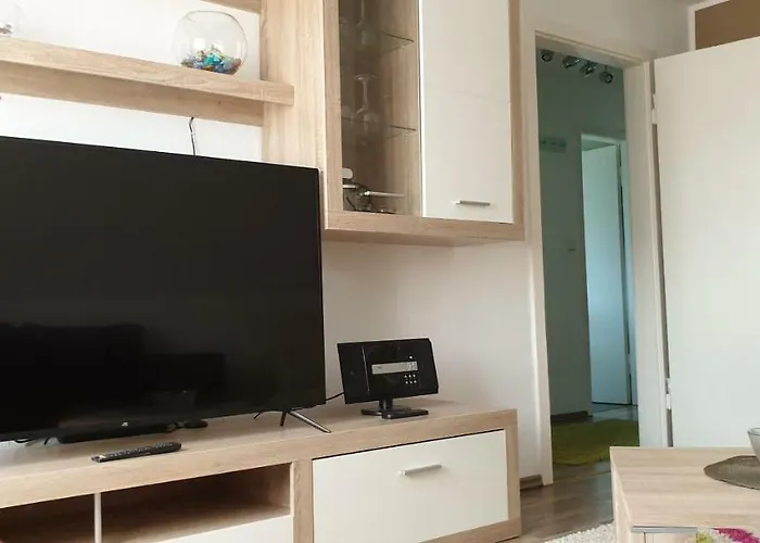 Ferien- Messewohnung Naehe Koeln-messe Flughafen Bonn Rösrath