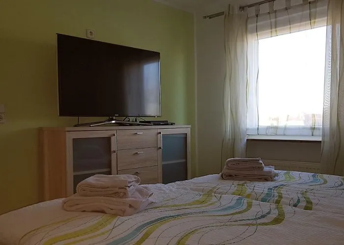 Ferien- Messewohnung Naehe Koeln-messe Flughafen Bonn *